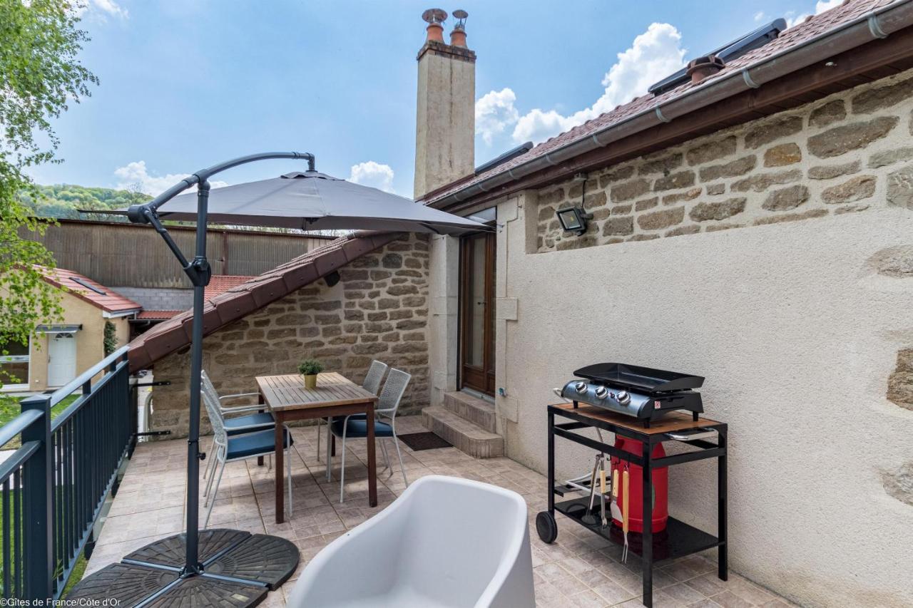 Les Gites Du Griffon Le Pin Aubigny-les-Sombernon Exterior foto
